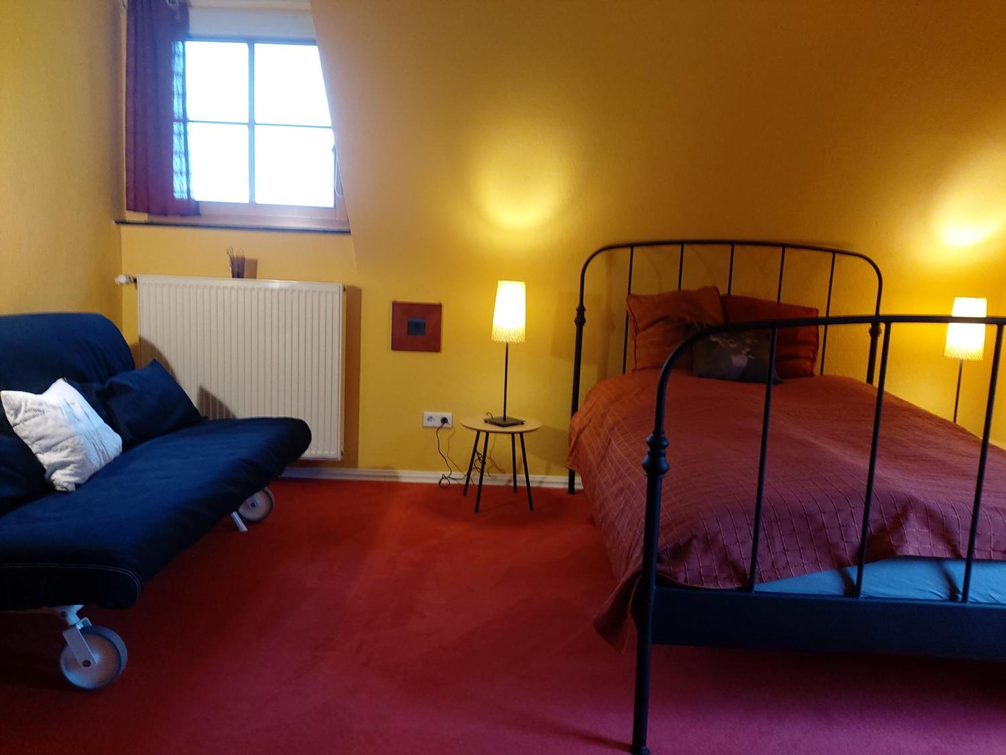 Kemenate Zimmer Gechaichnishof 7Born Maring-Noviand Exterior photo